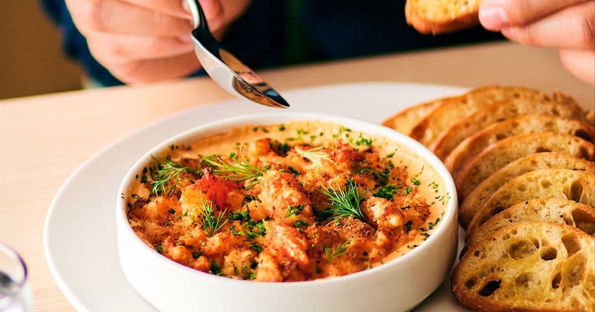 Moxies at Yorkdale is closing after nearly 20 years — here’s what that means for Toronto mall food culture